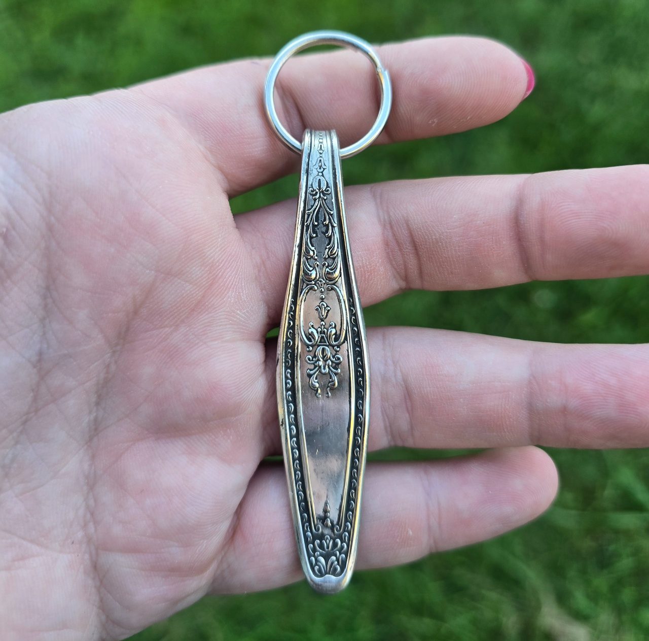 Extravagant Diamond Shaped Keychain