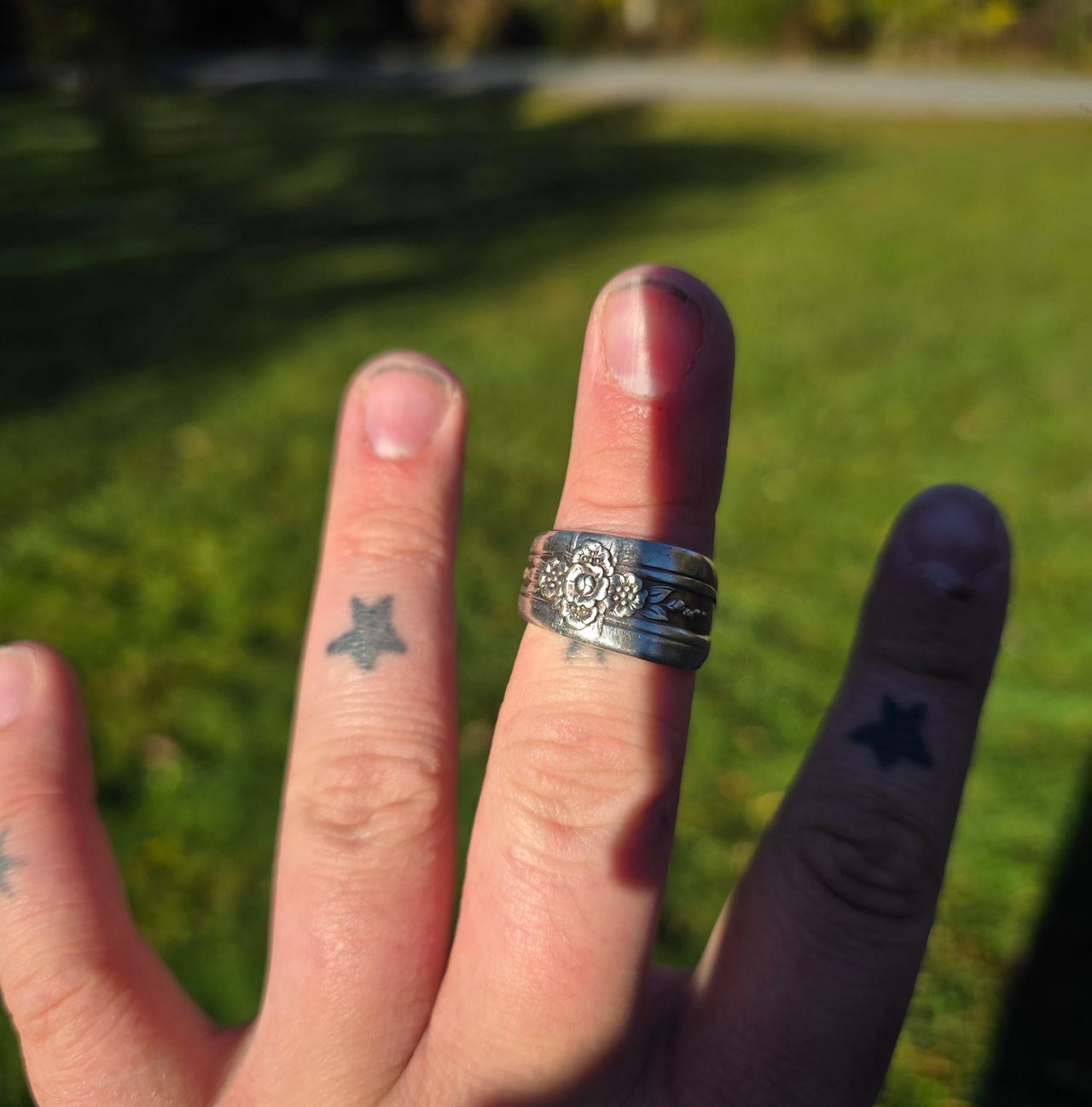 Large Floral ring